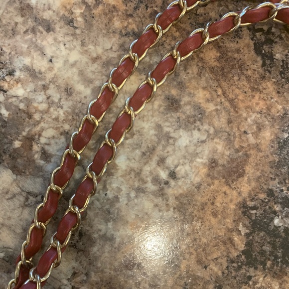 Red Purse - Picture 2 of 4